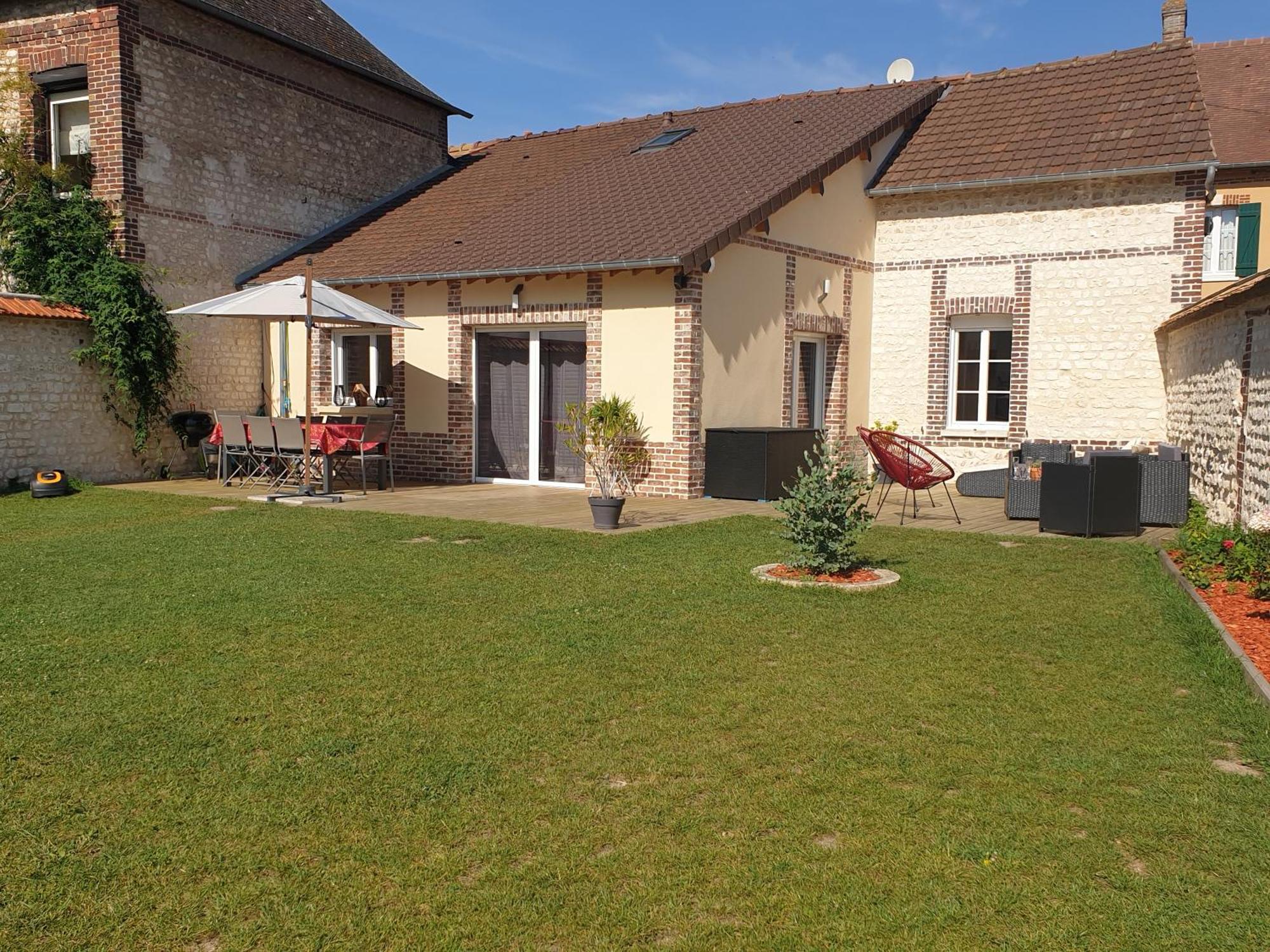 Villa Maison De Charme Avec Jardin Au Bord De L'Eure Le Vaudreuil Exterior foto